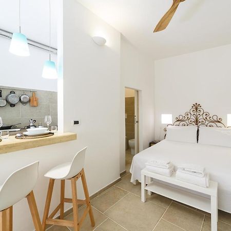 לצ'ה Apartment Don Giuliano Centro מראה חיצוני תמונה