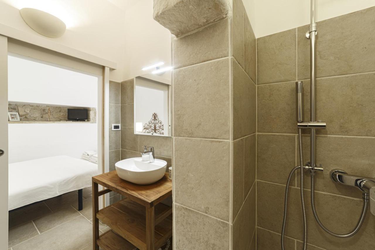 לצ'ה Apartment Don Giuliano Centro מראה חיצוני תמונה